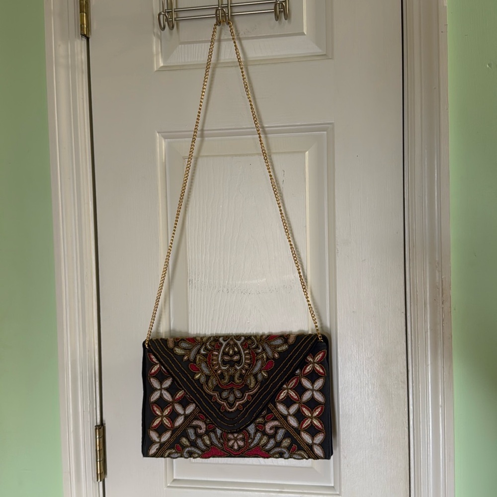 Francesca’s Beaded Navy Blue Crossbody Slim Line Boho Purse Gold Chain Med sized
